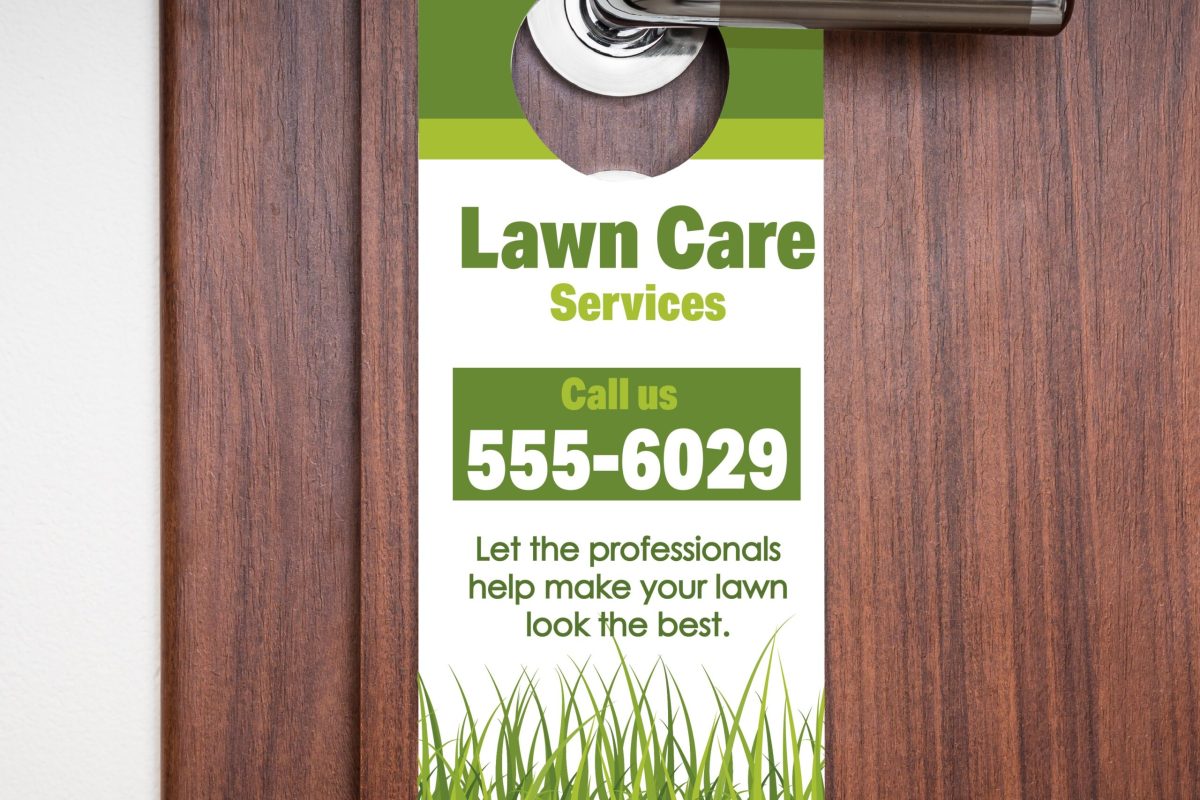 DoorHangers_MOCKUP-01-scaled-1.jpg